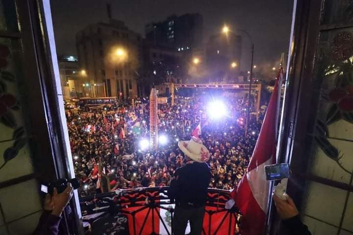 Perú. La victoria de Castillo un terremoto político